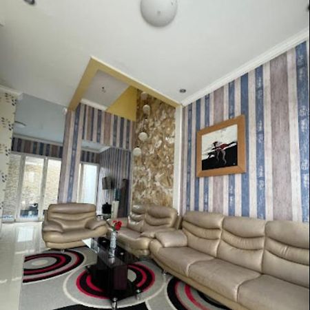 Casa Rani Batu Malang Villa Екстер'єр фото